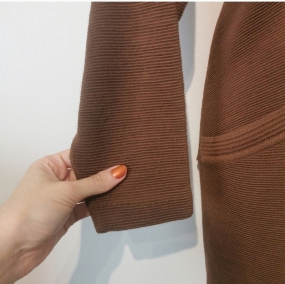 Vintage Knit Neutral Brown Wool Blend Minimalist Medium Wool Blend Dress Pockets - Picture 3 of 10